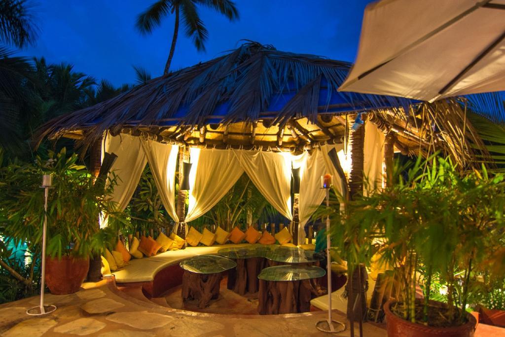 The Clematis Candolim Exterior foto